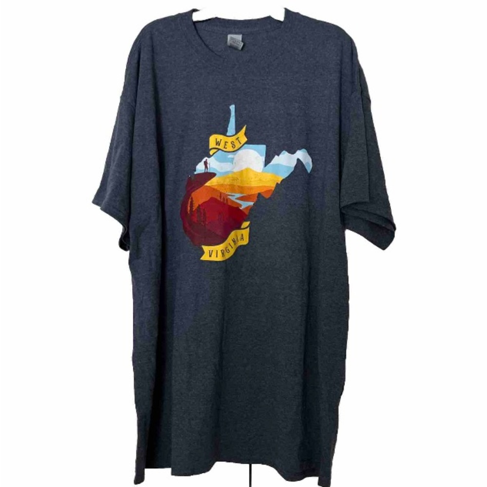 West Virginia Map Shape Souvenir Unisex XL Crewneck T Shirt  Short Sleeve Gray